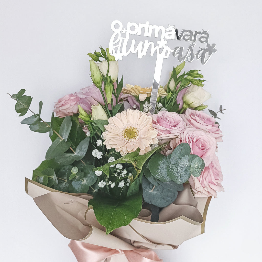 Topper Floral „O Primăvară Frumoasă” cu Flori și Tijă Lungă
