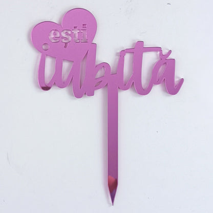 Topper Floral „Ești iubită” cu Inimă și Tijă Scurtă