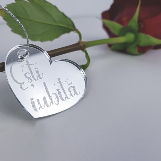 Pandantiv Floral Inimă „Ești iubită”