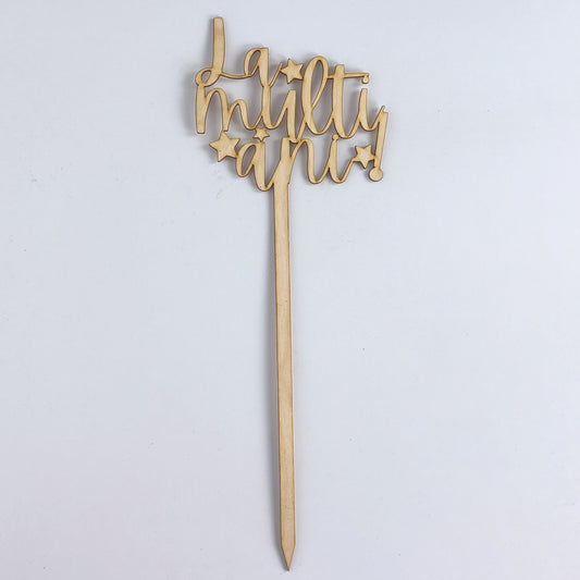 Topper Floral „La mulți ani!” din lemn și Tijă Lungă