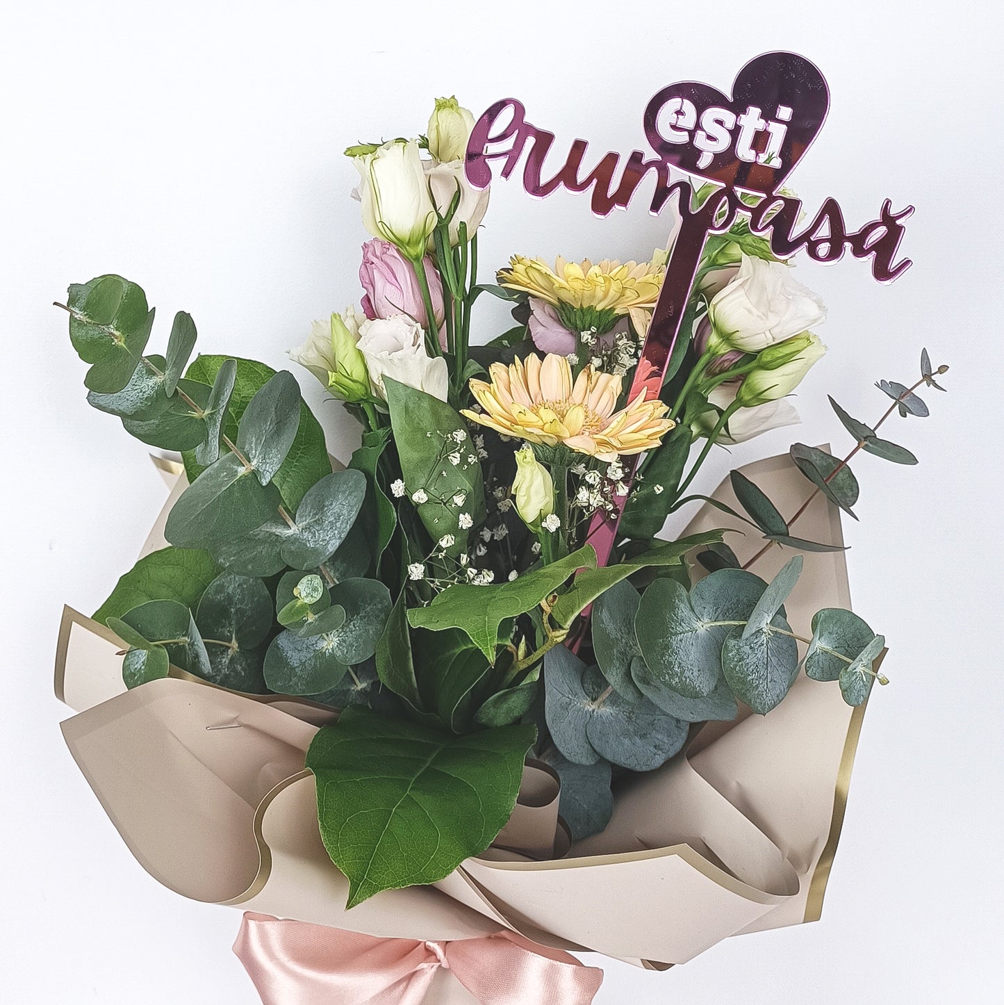 Topper Floral „Ești Frumoasă” cu Inimă și Tijă Lungă