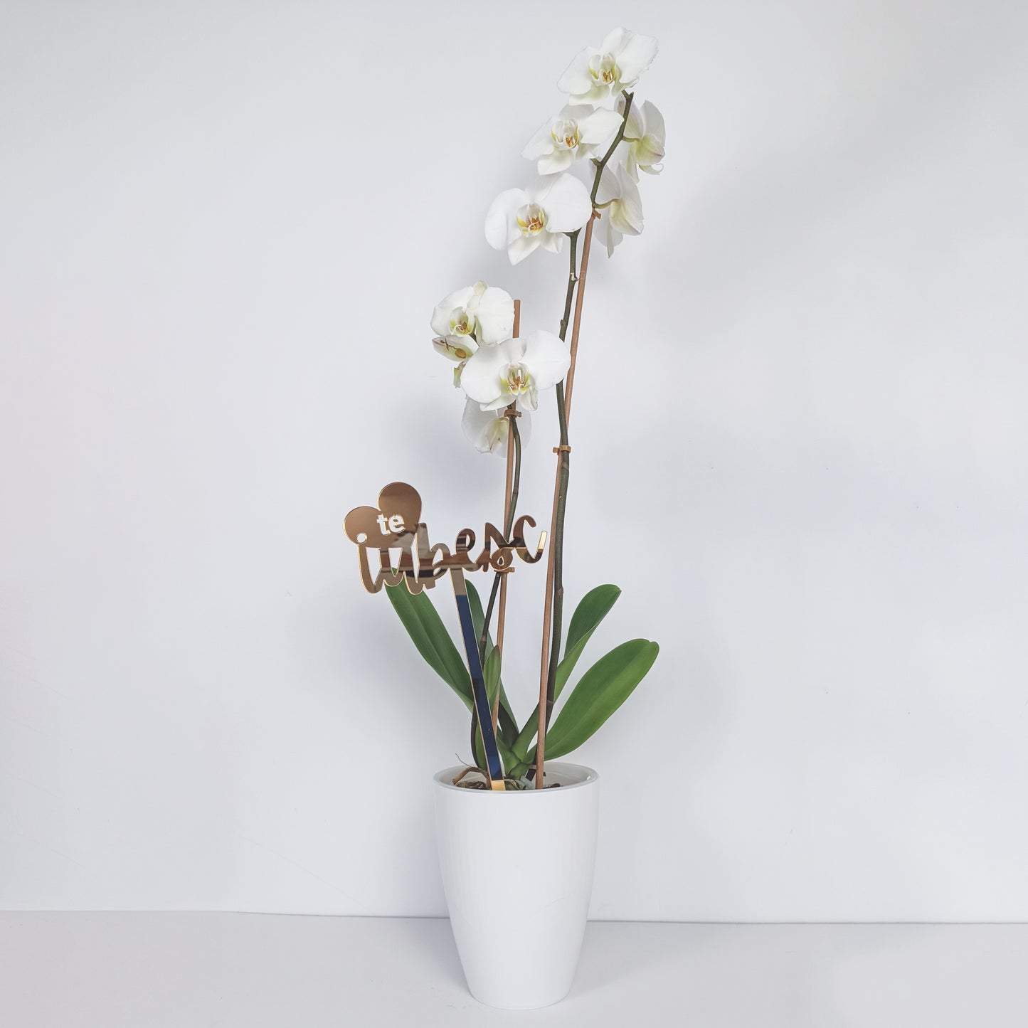 Topper Floral „Te Iubesc” cu Inimă și Tijă Lungă